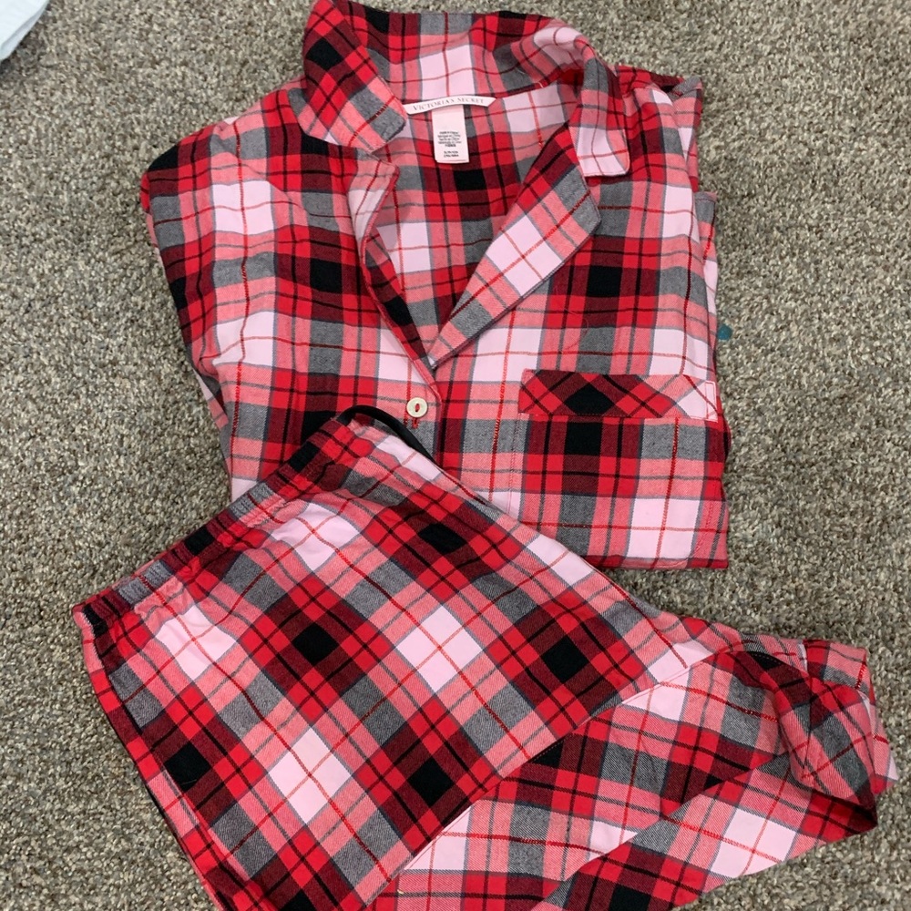 VS Pajama Set